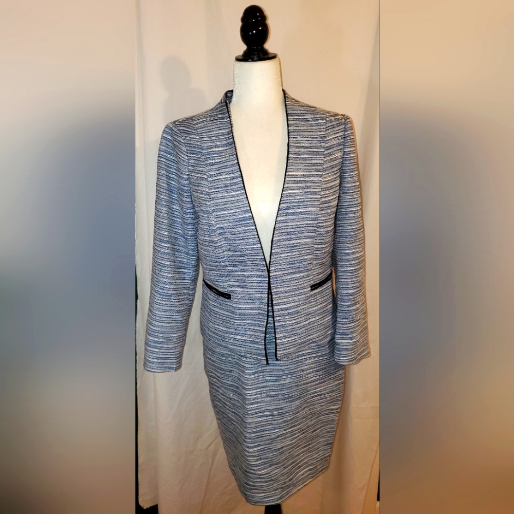 CLEO petite skirt suit